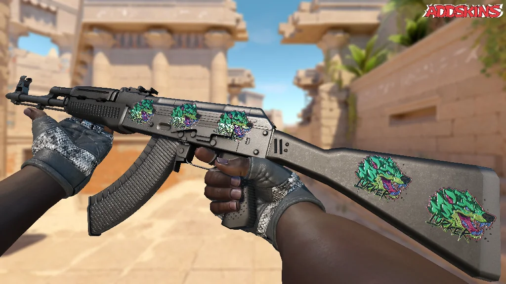Sticker | Lurker (Foil) inspecting