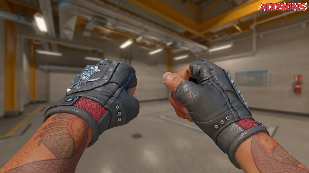 ★ Bloodhound Gloves | Charred holding