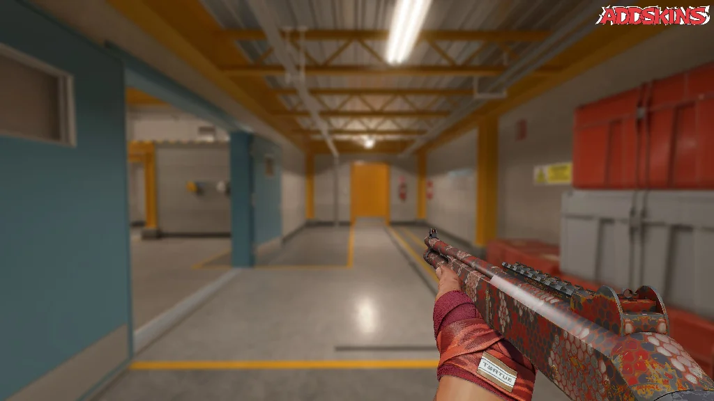 XM1014 | Red Python holding