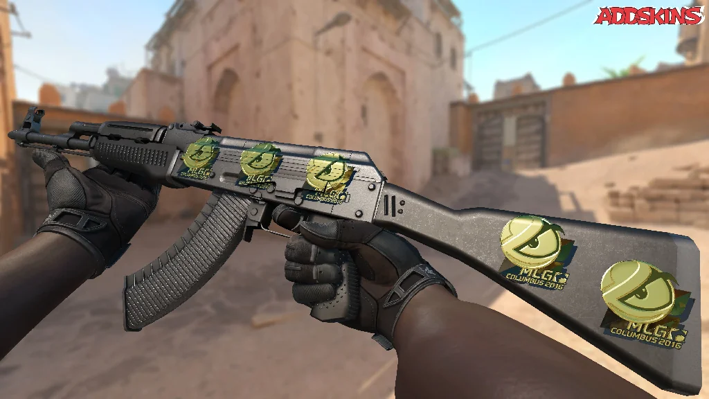 Sticker | Luminosity Gaming (Gold) | MLG Columbus 2016 inspecting