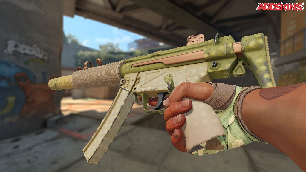 MP5-SD | Savannah Halftone inspecting