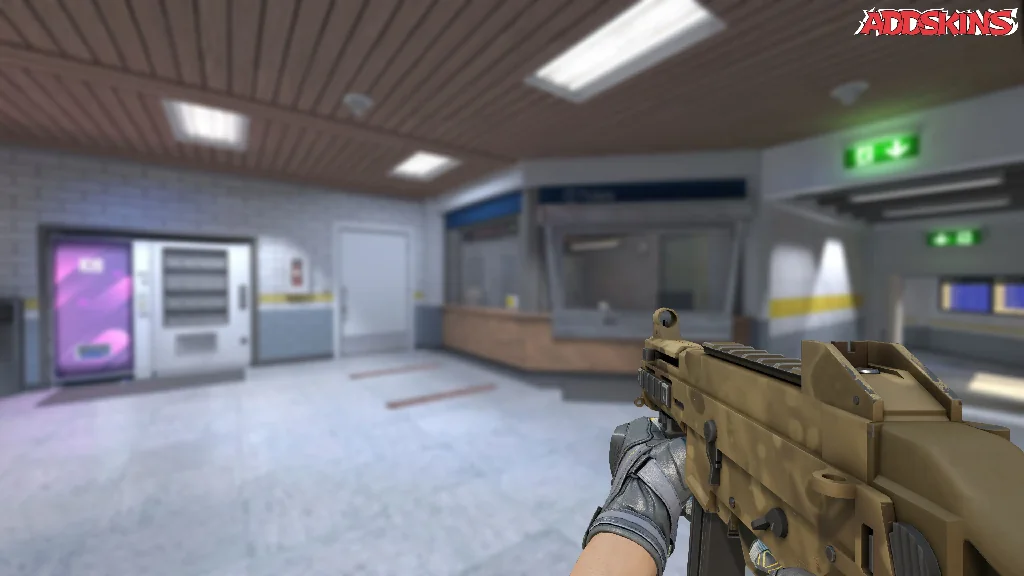 UMP-45 | Mudder holding
