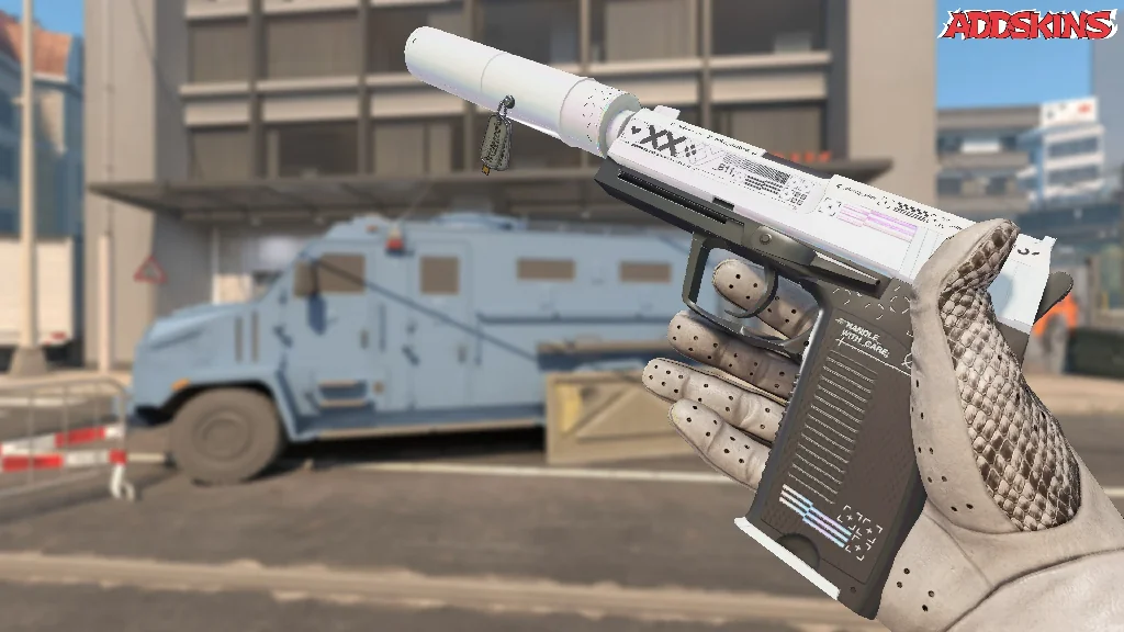 Charm | Austin 2025 Highlight | Double Pistol Kill inspecting