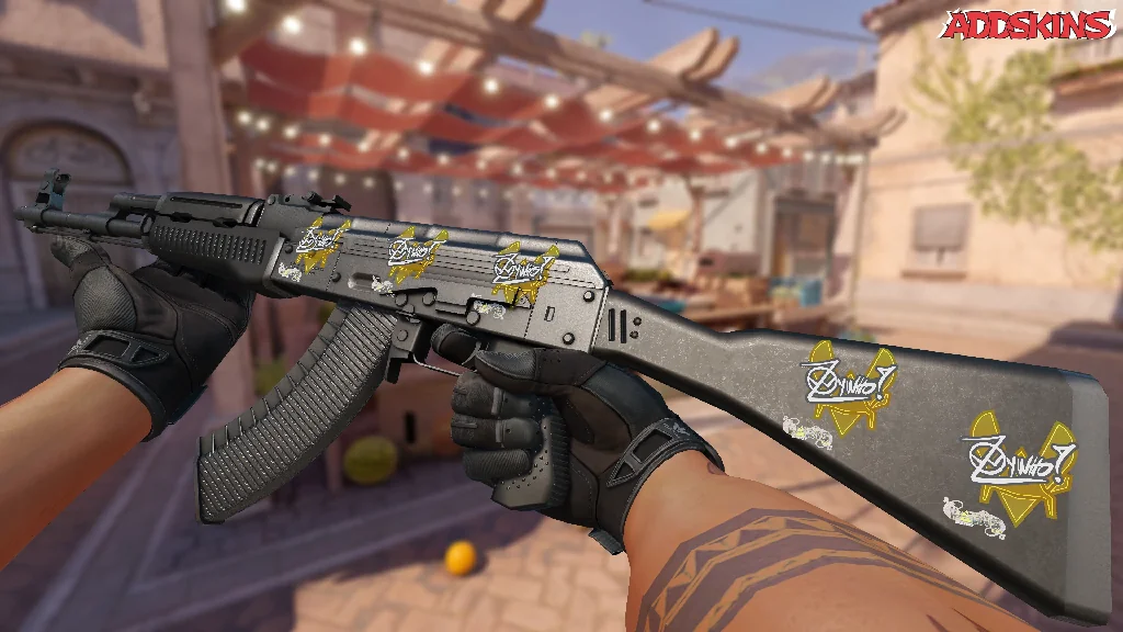 Sticker | ZywOo | Paris 2023 inspecting