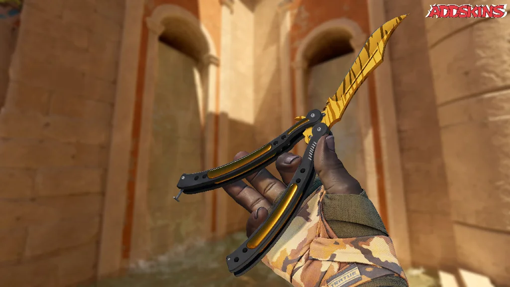 ★ Butterfly Knife | Tiger Tooth inspecting