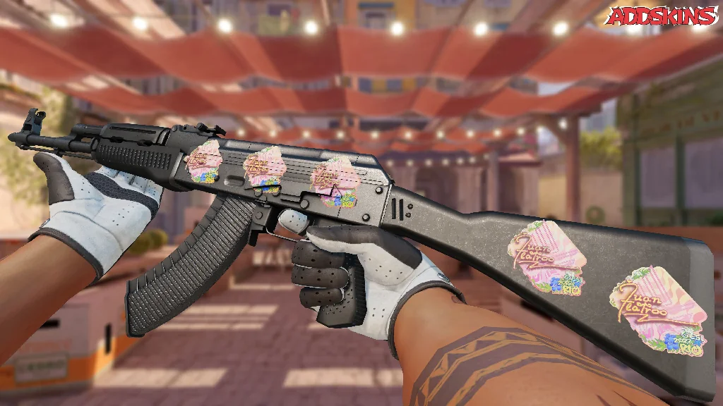 Sticker | juanflatroo (Holo) | Rio 2022 inspecting