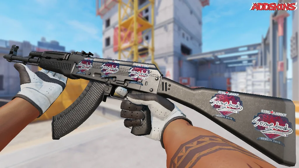 Sticker | somebody (Foil) | Berlin 2019 inspecting