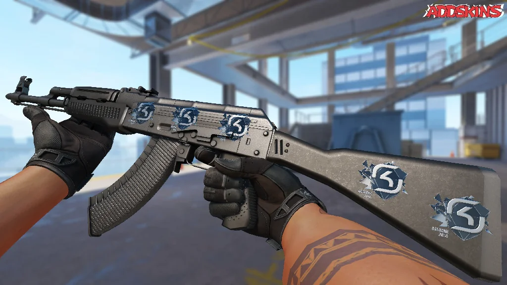Sticker | SK Gaming (Foil) | Cologne 2016 inspecting