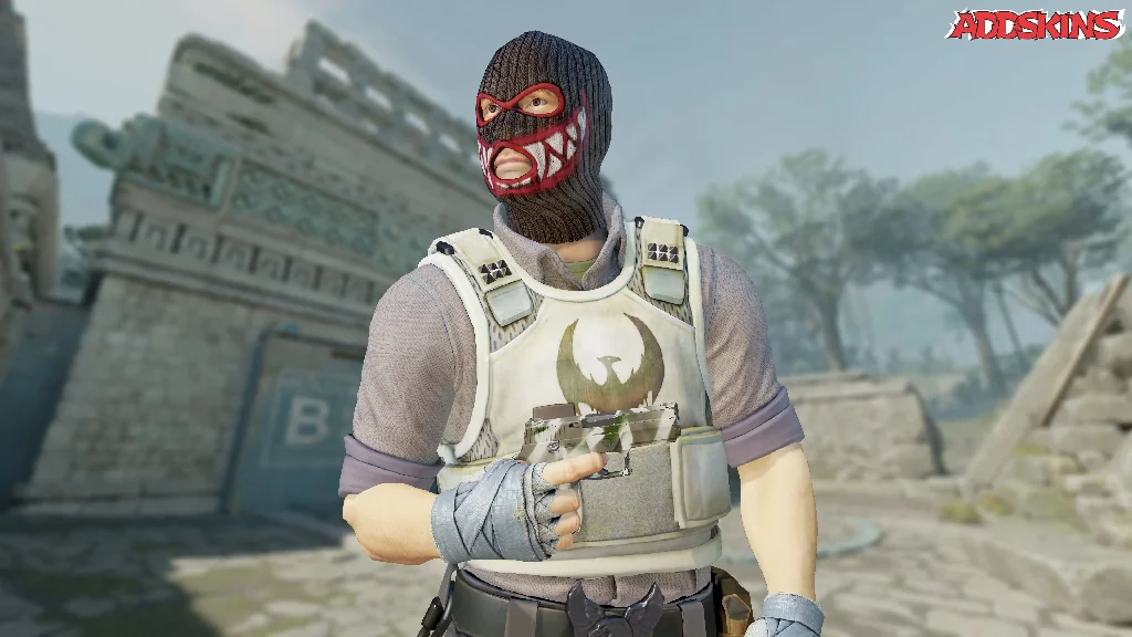 P250 | Bone Mask pose-1