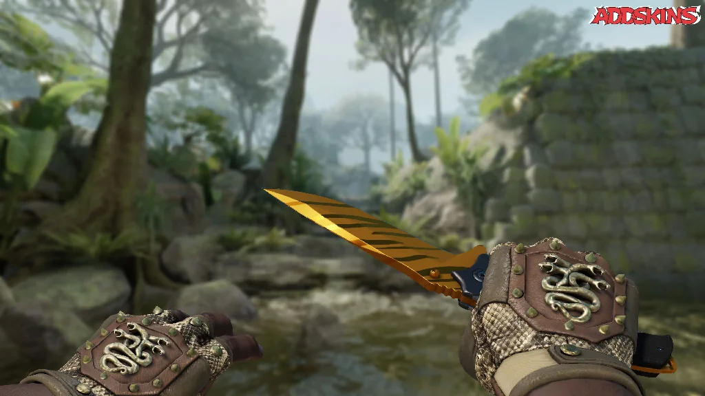 ★ Nomad Knife | Tiger Tooth holding