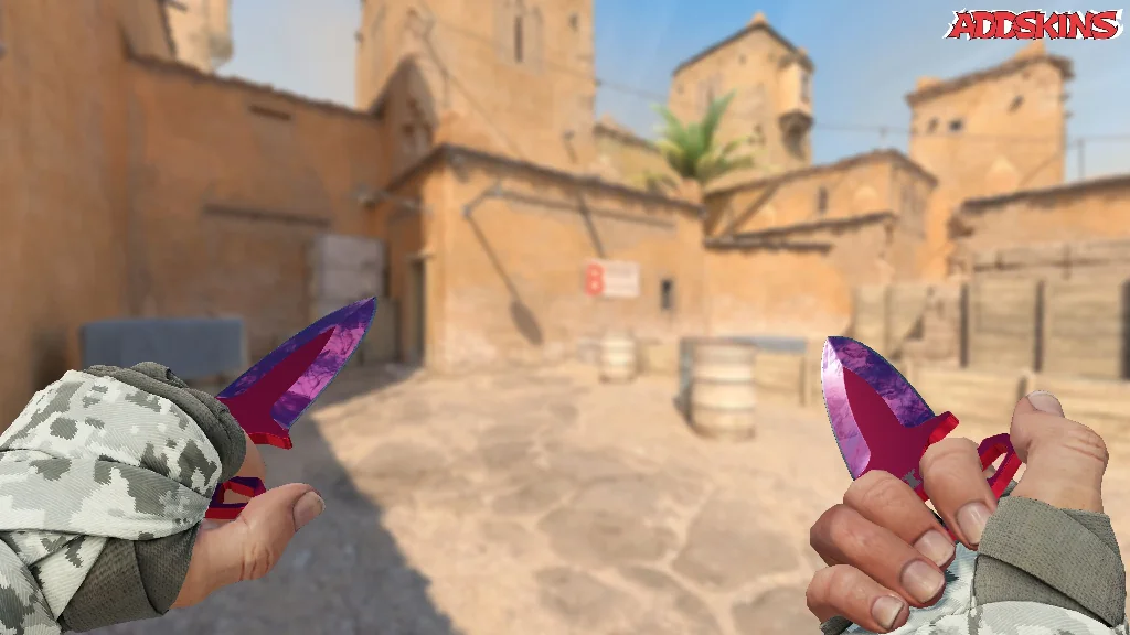 ★ Shadow Daggers | Doppler Phase 2 holding