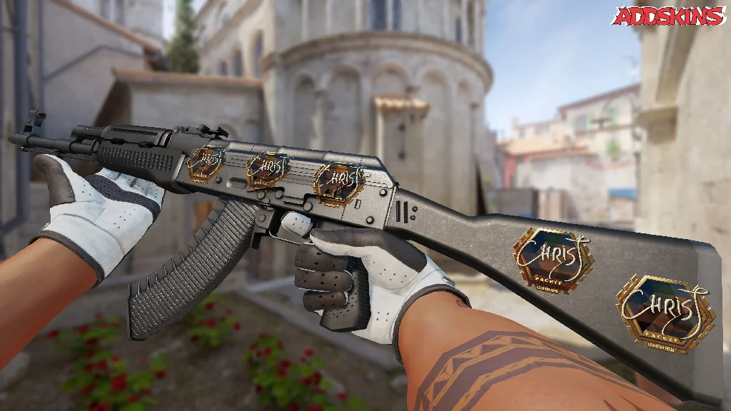 Sticker | chrisJ (Gold) | London 2018 inspecting