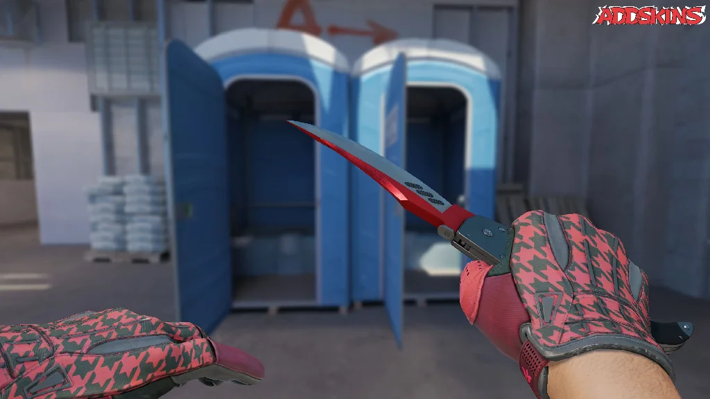 ★ Falchion Knife | Autotronic holding