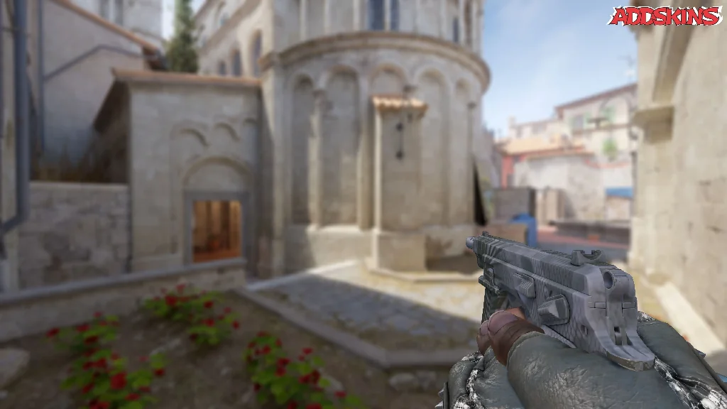 CZ75-Auto | Midnight Palm holding