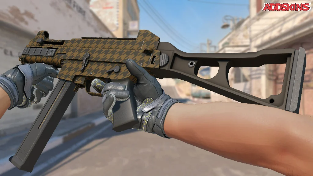 UMP-45 | Houndstooth inspecting