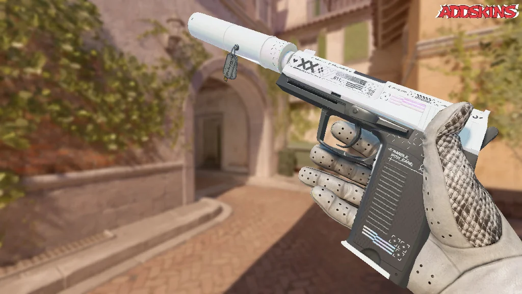 Charm | Budapest 2025 Highlight | 910 MP9 mayhem inspecting
