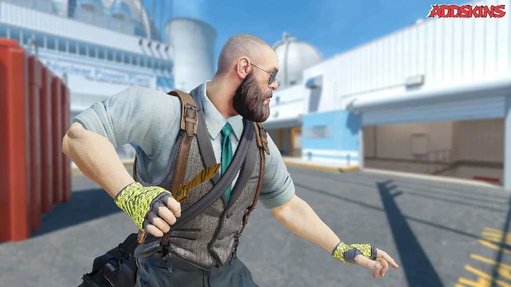 ★ Navaja Knife | Tiger Tooth pose-3