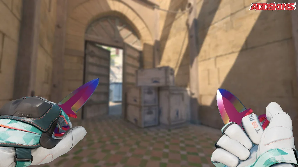 ★ Shadow Daggers | Fade holding