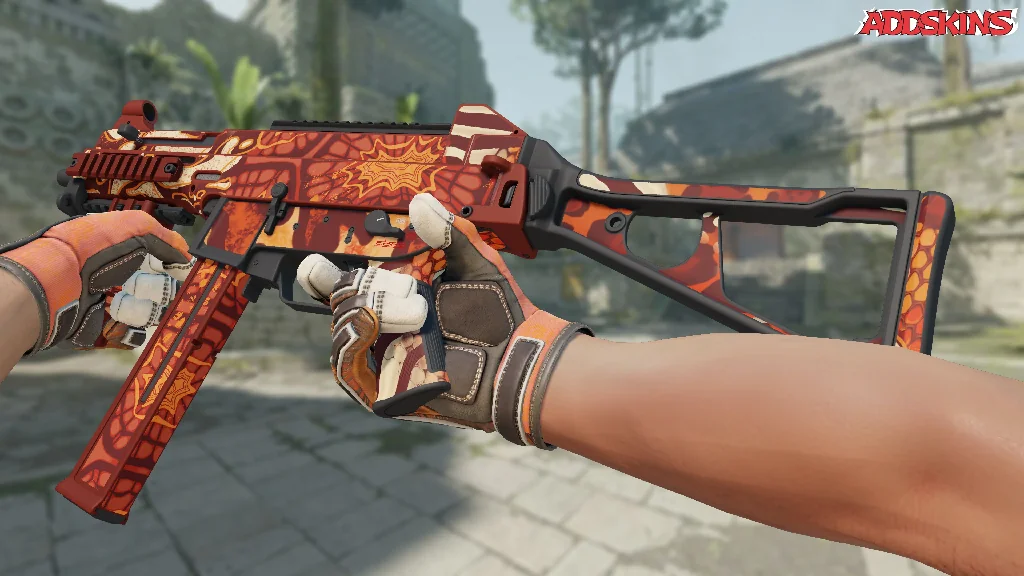 UMP-45 | Warm Blooded inspecting