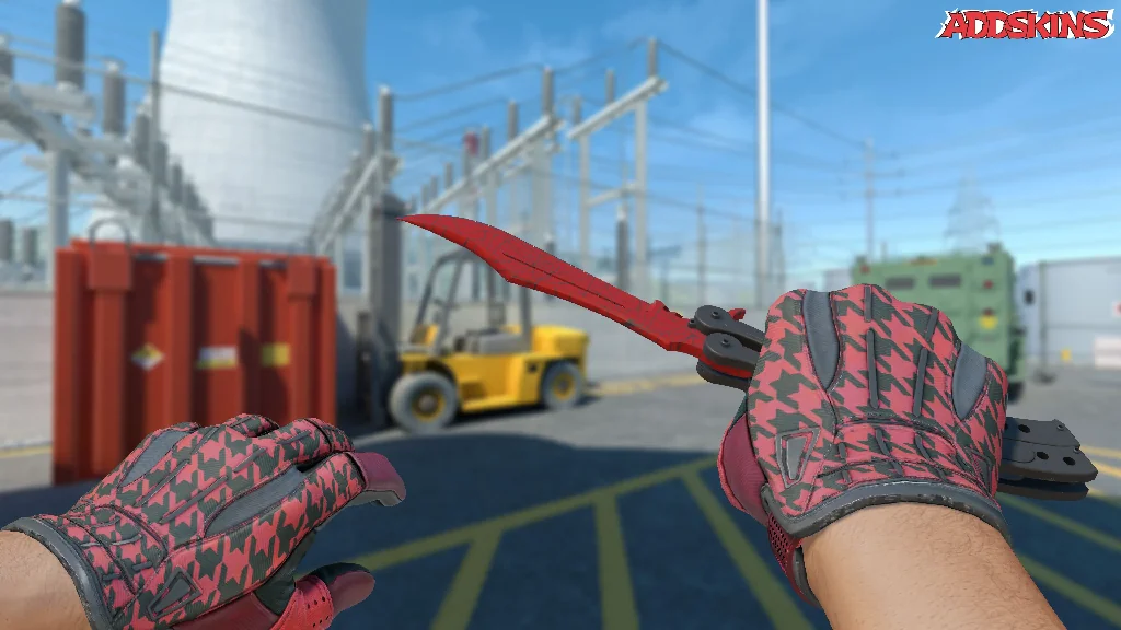★ Butterfly Knife | Crimson Web holding