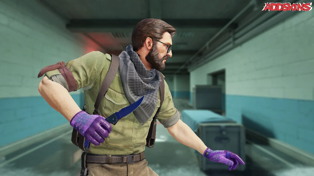 ★ Falchion Knife | Doppler Black Pearl pose-3