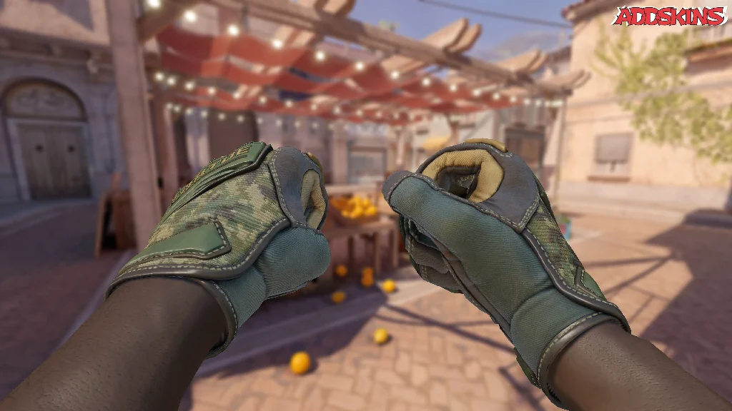 ★ Specialist Gloves | Forest DDPAT holding