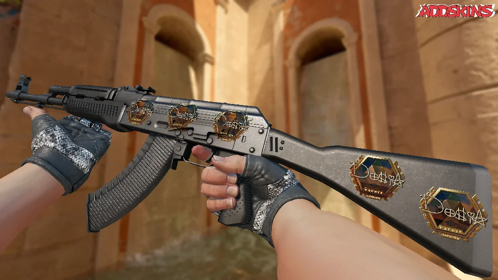 Sticker | Dosia (Gold) | London 2018 inspecting