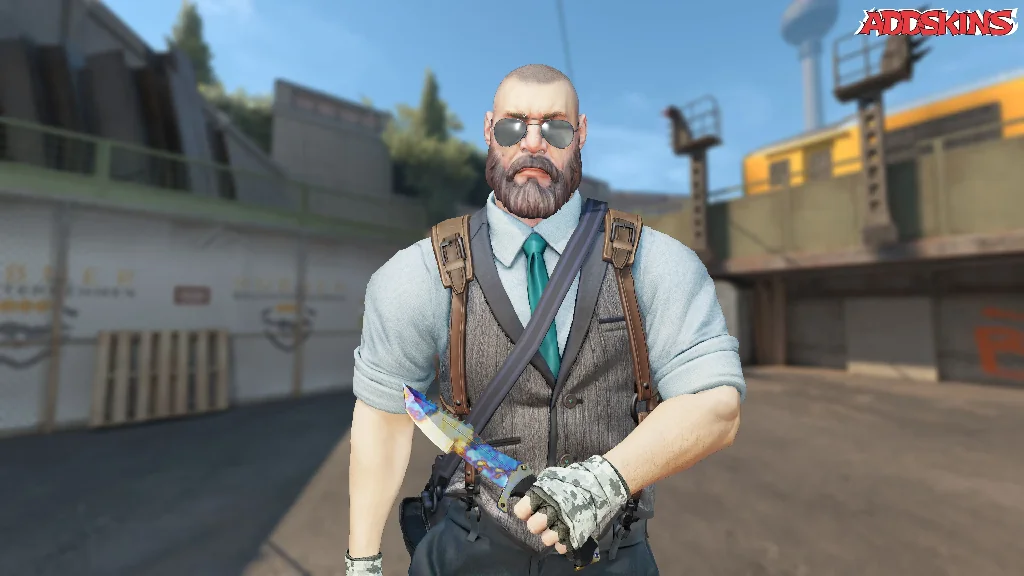★ Huntsman Knife | Case Hardened pose-1