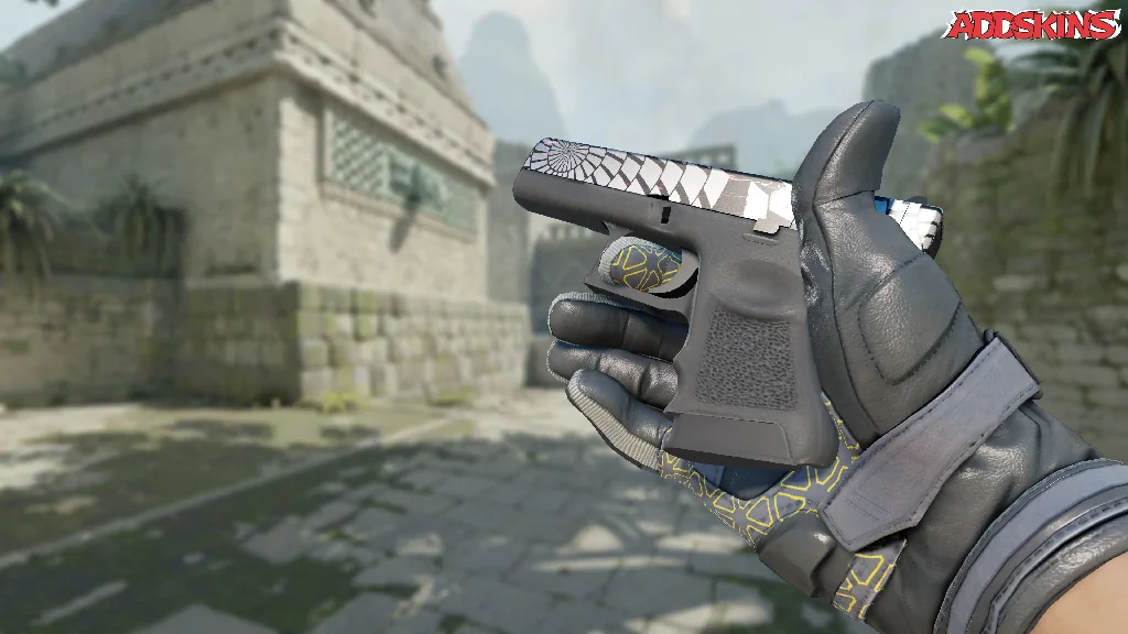 Glock-18 | Grinder inspecting