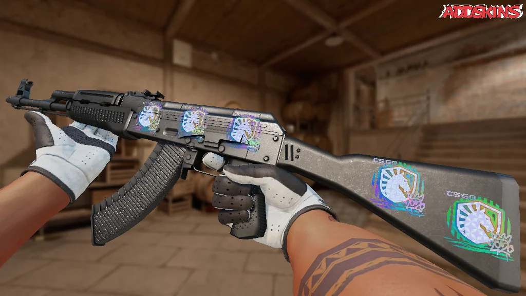 Sticker | Liquid (Holo) | 2020 RMR inspecting