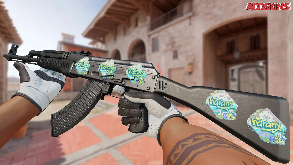 Sticker | nafany (Holo) | Rio 2022 inspecting