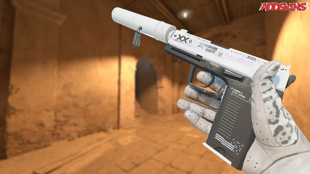 Charm | Budapest 2025 Highlight | torzsi Tec-9 rampage inspecting