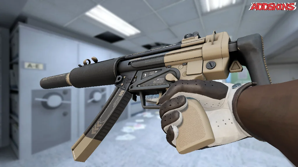 MP5-SD | Desert Strike inspecting
