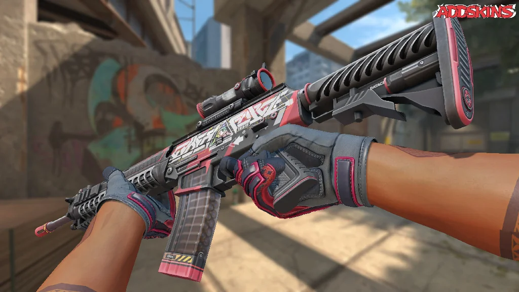 SG 553 | Cyberforce inspecting
