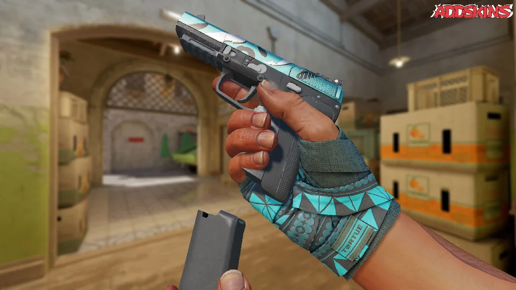 Five-SeveN | Fowl Play reloading
