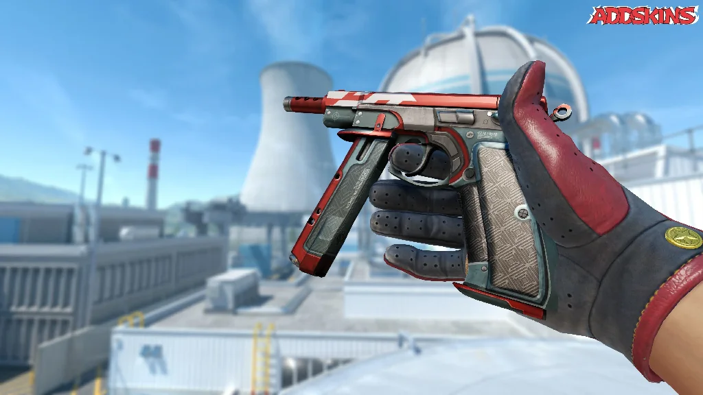CZ75-Auto | Red Astor inspecting