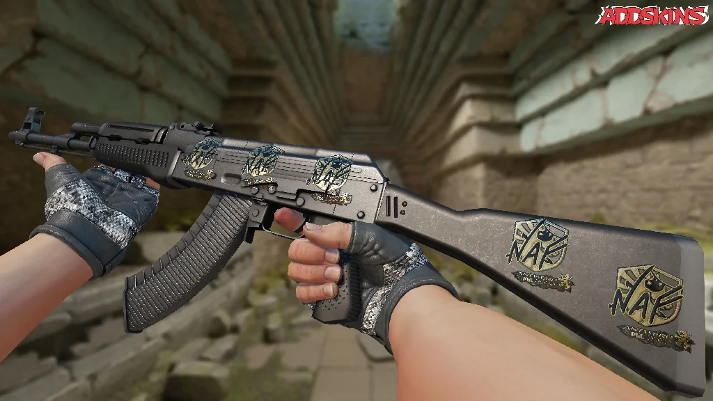 Sticker | NAF (Gold) | Antwerp 2022 inspecting