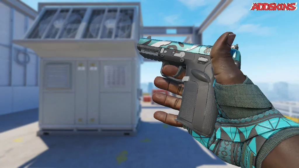 Five-SeveN | Fowl Play inspecting