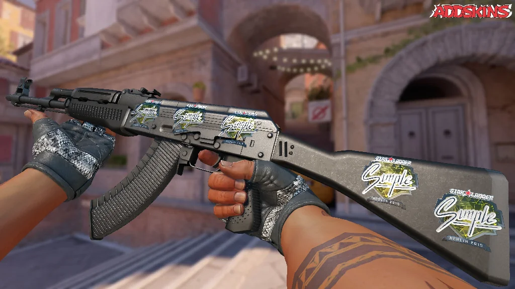 Sticker | s1mple (Foil) | Berlin 2019 inspecting