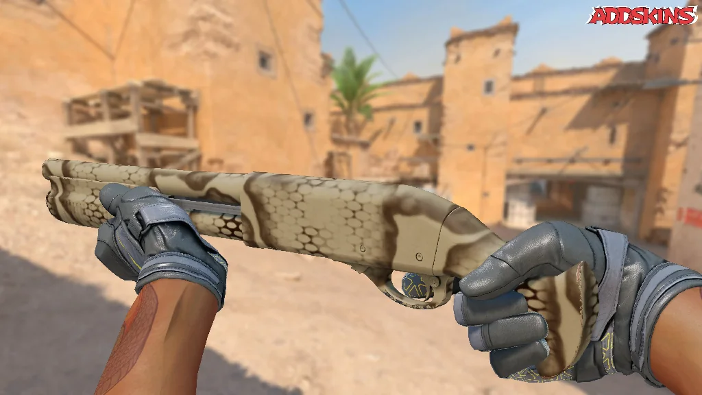Sawed-Off | Snake Camo inspecting