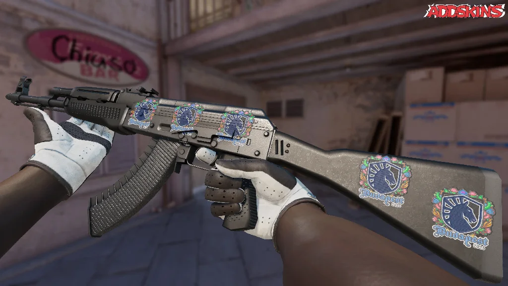 Sticker | Team Liquid (Embroidered) | Budapest 2025 inspecting