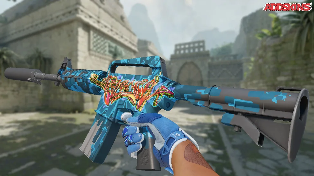 M4A1-S | Master Piece inspecting