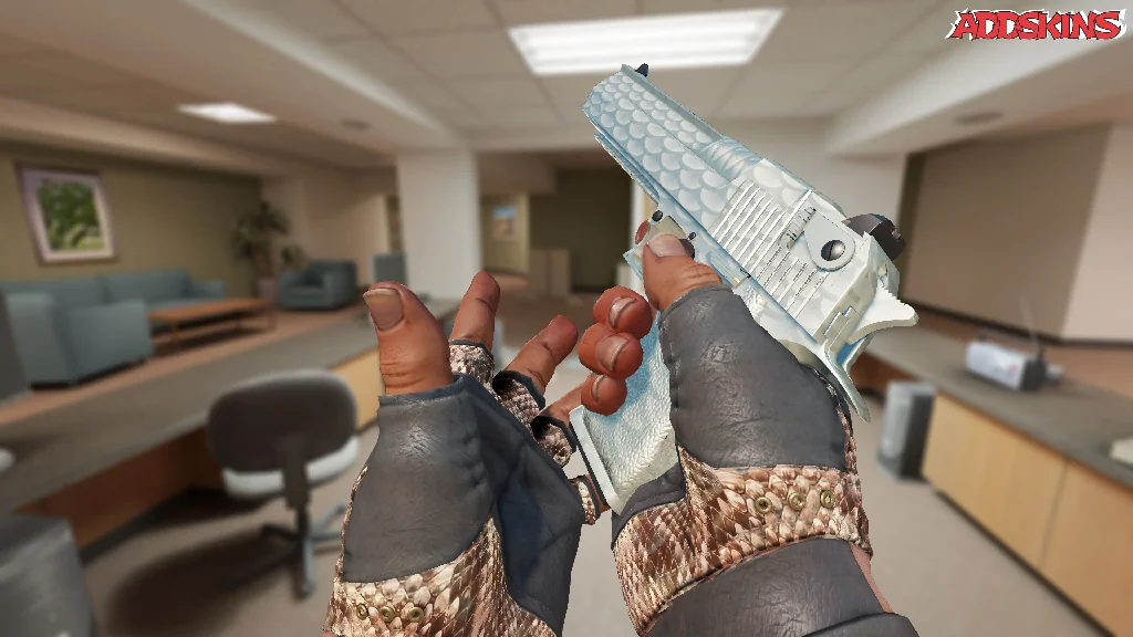 Desert Eagle | Golden Koi reloading