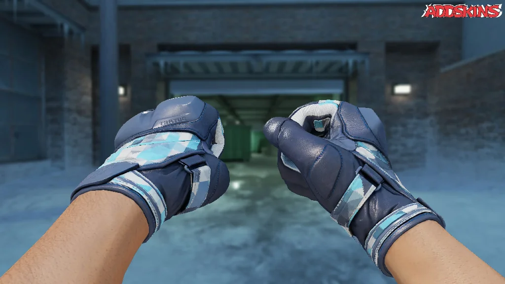 ★ Moto Gloves | Cool Mint holding