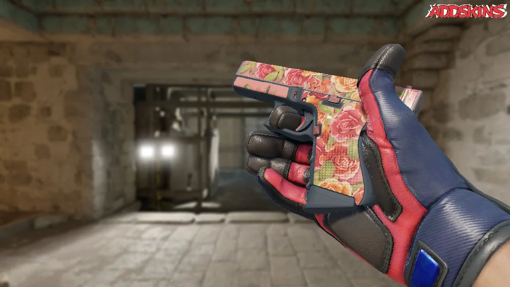 Glock-18 | Coral Bloom inspecting