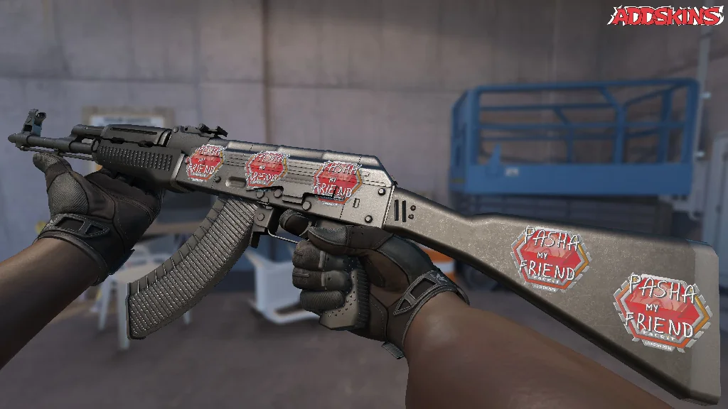 Sticker | pashaBiceps | London 2018 inspecting