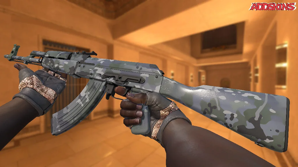 AK-47 | VariCamo Grey inspecting