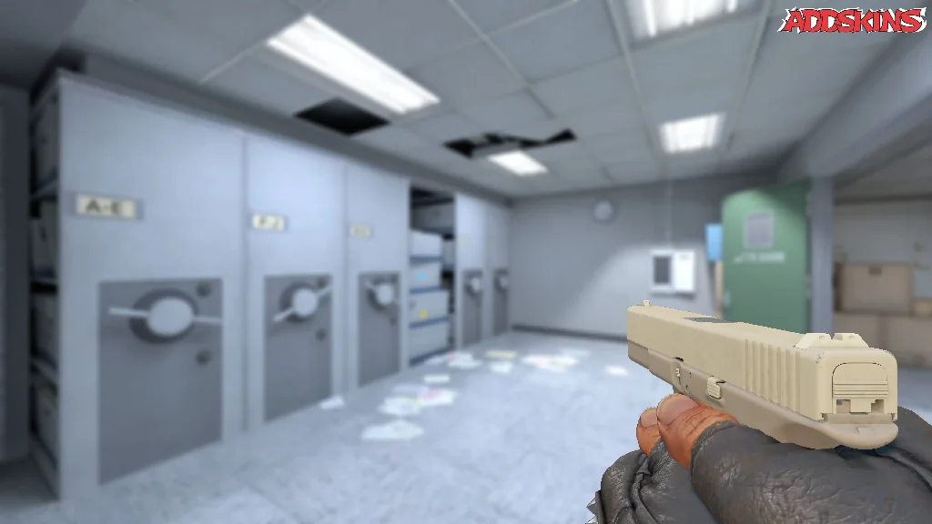Glock-18 | Sand Dune holding