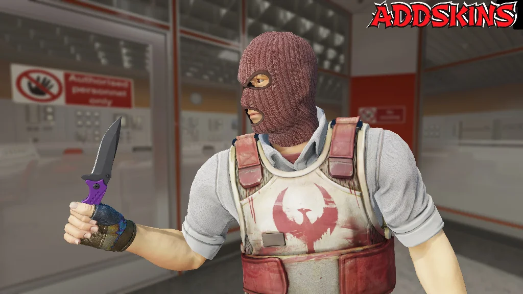 ★ Nomad Knife | Ultraviolet pose-2