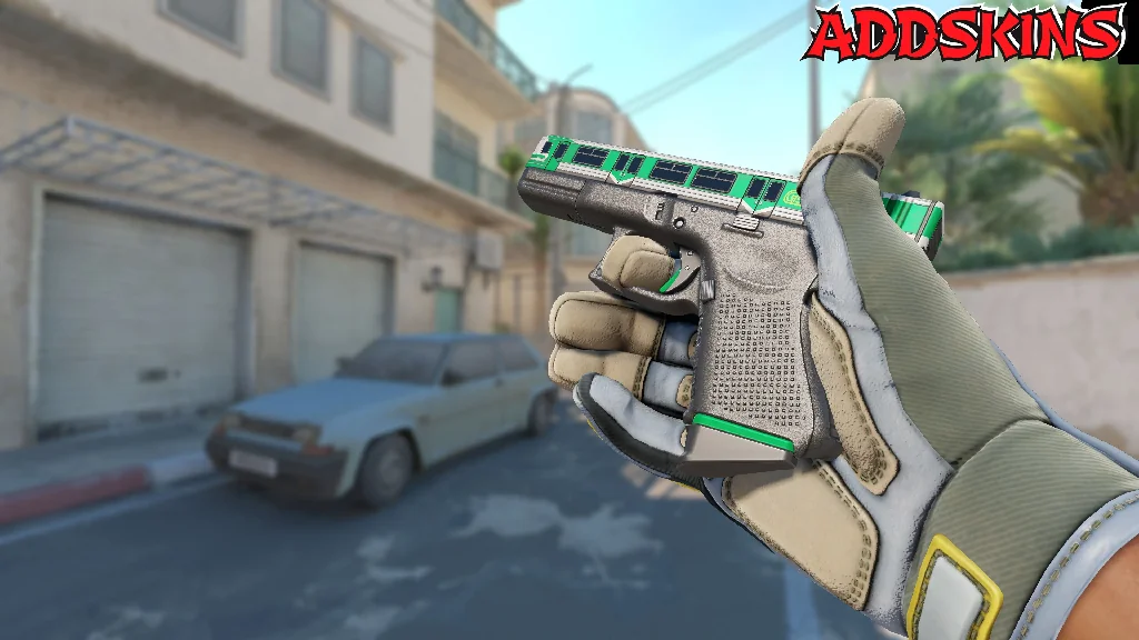Glock-18 | Green Line inspecting